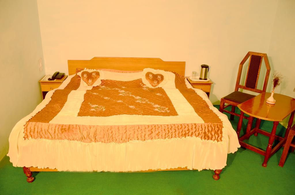 Kalawati Retreat Eco Village Resort Ranikhet Eksteriør billede