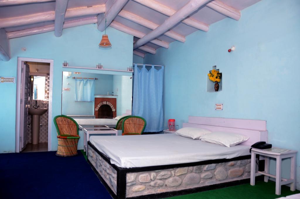 Kalawati Retreat Eco Village Resort Ranikhet Eksteriør billede