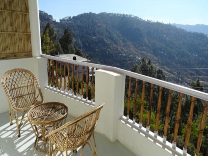 Kalawati Retreat Eco Village Resort Ranikhet Eksteriør billede